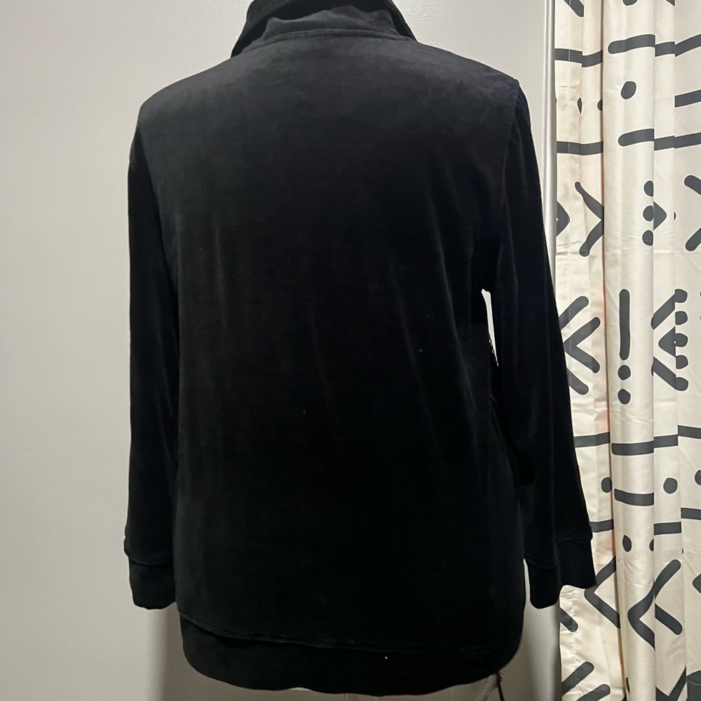 Plus Size Top - Picture 3 of 5